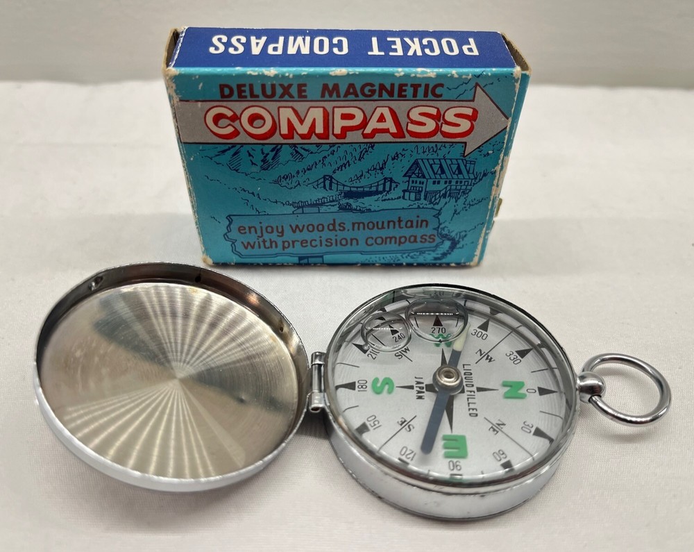 Vint 1960s Made in Japan Liquid Filled Pocket Compass w/ Box – Not Working