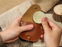 Retro PU Leather Compass Bag Portable Waist Pouch Outdoor Camping Watch Case
