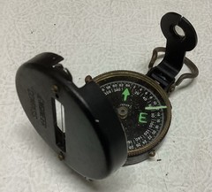 Vintage TC Engineer Directional Compass Japan, Works Well B54