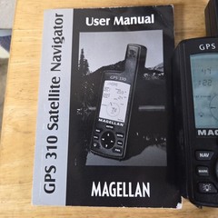 Magellan GPS 310 Handheld W/ Original Box And Manual *TESTED*