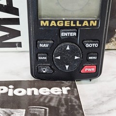 Magellan GPS Pioneer Satellite Navigator w/Box Manual Tested Vintage 2AA