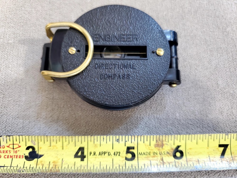 Vintage Compass Engineer Directional Black Textured Case. Display Diagonal 2″ In