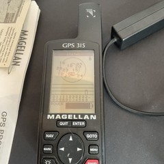 Magellan GPS 315 Handheld GPS Portable Receiver with Manual & Accessories