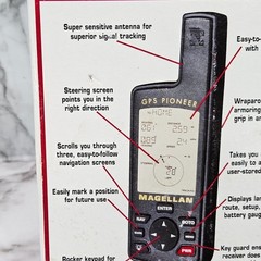 Magellan GPS Pioneer Satellite Navigator w/Box Manual Tested Vintage 2AA