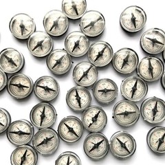 Fun Lot of 36 Mini Compass Toys – Party Favors for All Ages