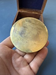 ✨PORTHO Thoreau’s Go Confidently Engraved Compass with Wooden box✨