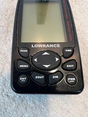 Lowrance iFINDER Hunt-C Handheld GPS+WAAS Receiver FOR PARTS OR REPAIR