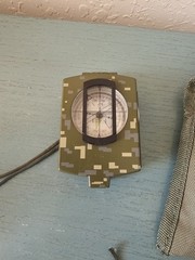 Vintage New/Old Stock SE Camo Prismatic Compass W/Case & Manual
