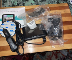 Navigon 2000S Portable GPS Navigation System w/ mount Bracket and Plate Easy NIB