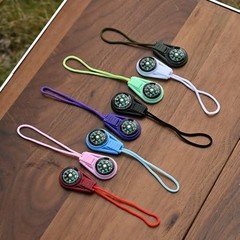 Compass for Kids Mini Compass Keychain Multi-Color Button Compasses for 10 pcs