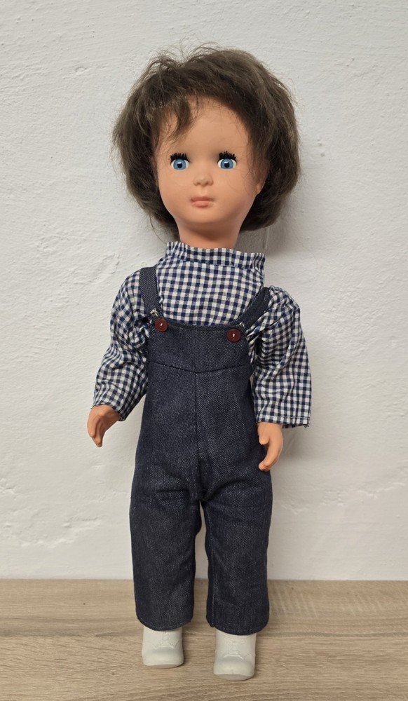 Cute plastic doll GDR doll 50 cm sleep eyes collector Vintage