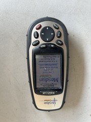 Magellan Meridian Marine GPS Color Tested