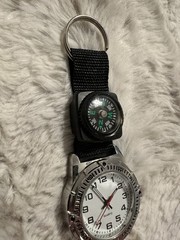 Dreams Unlimited Travel Quartz Watch w/ Compass Keychain 40mm Running