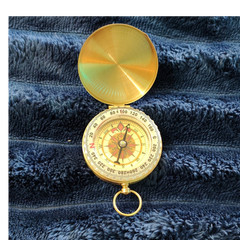 Gold Metal Analog Pocket Compass with Lid Cover, Direction, Hiking