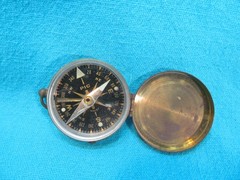 PIC BRASS COMPASS MADE IN JAPAN