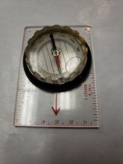 “Coleman” Compass Camping Tool Magnifier Ruler Clear Brass No Batteries Needed