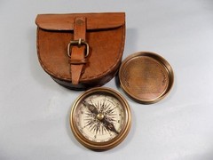 Authentic Vintage Style Brass Pocket Compass 1 Count (Pack of 1), Antique