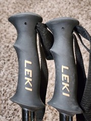 LL Bean / LEKI Collaboration Trekking Poles Set of 2 w/ Tip Covers