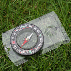 4 Pcs Outdoor Compass with Adjustable Declination,Magnifier,Ruler,Scale. Multifu