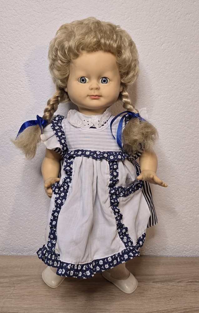 Cute plastic doll Schildkröt Doll 50 cm sleeping eyes collector vintage