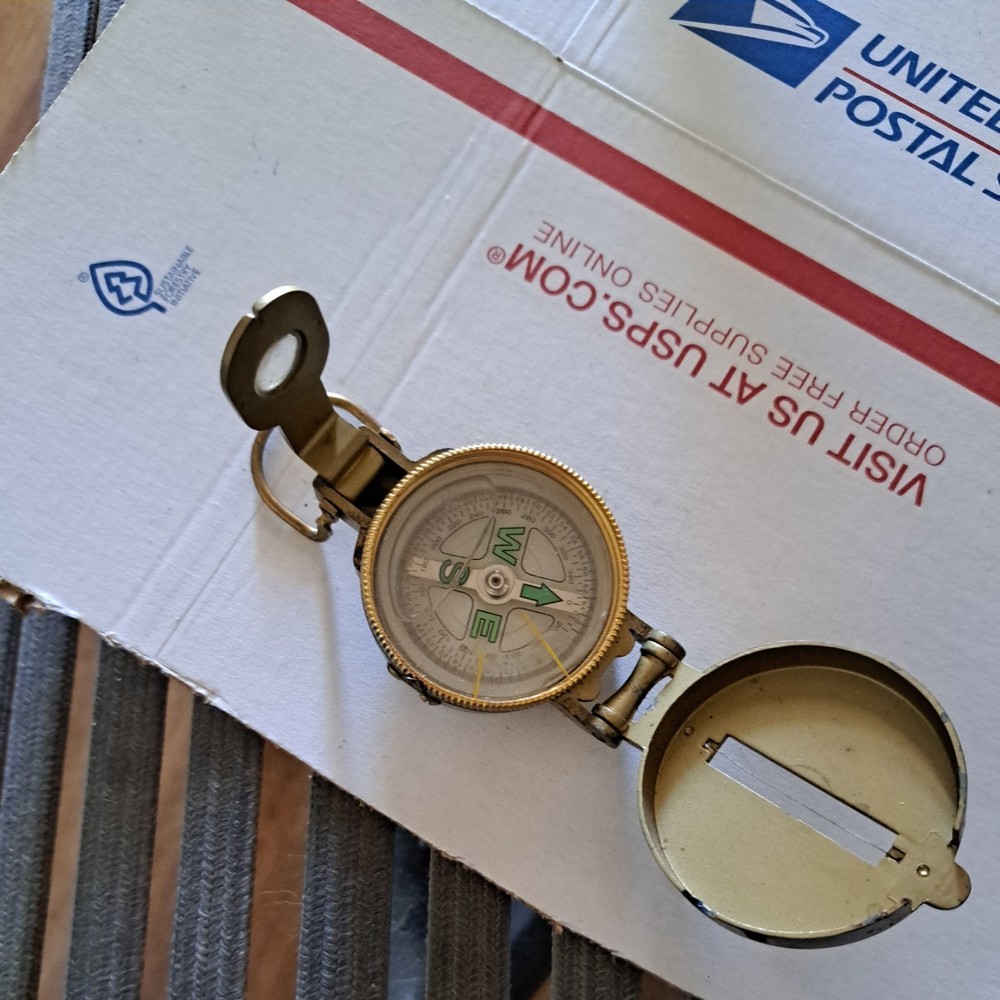 Vintage solid brass Engineer Compass Pocket Directional Military Hiking Camping