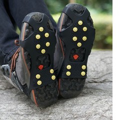 10Tooth Ice Cleats for Children with Flexible Fit for Winter Snow Ice Hiking