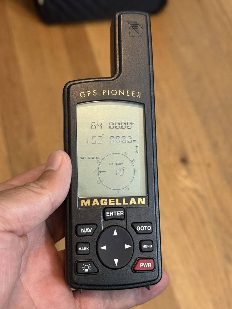 Magellan GPS Pioneer Black Compass LCD Screen Handheld Satellite Navigator