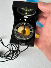 German Marsch Kompass F73 Freiberger Prazisionsmechanik Compass w/ Case & Manual