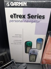 Garmin eTrex Legend Handheld GPS Bundle – Powers On – MapSource US Topo & Mount