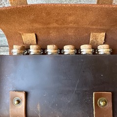 Ruck & River Leather Spice Wallet 6 Glass Jars Spice Rack – New