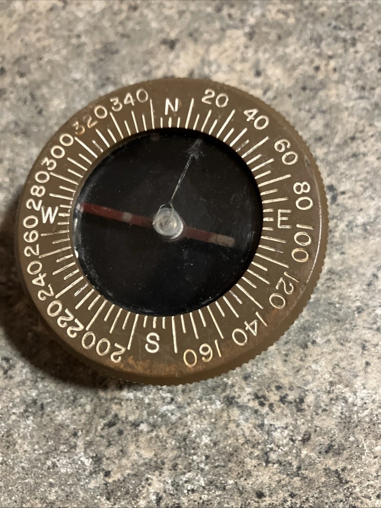 Hunting fishing hiking emergency compass