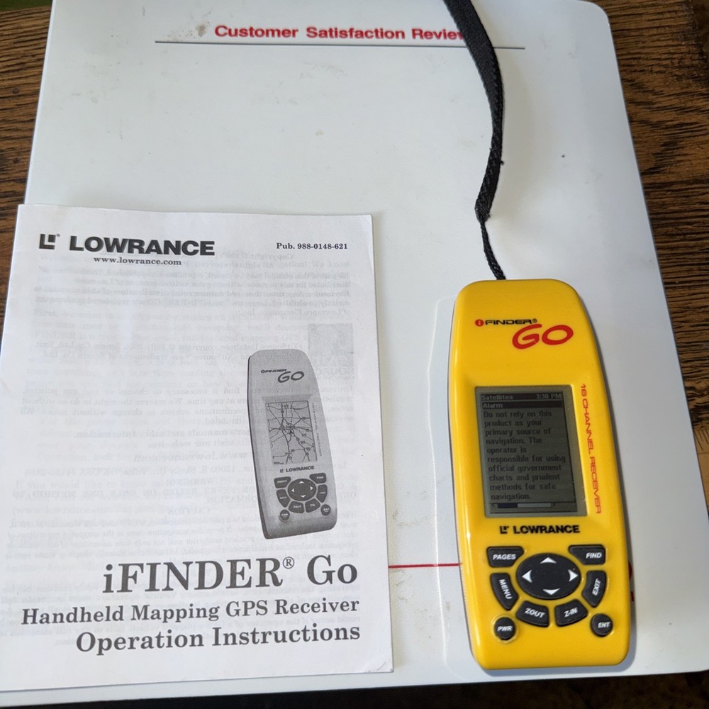Lowrance iFINDER Hunt Fish Camp Go Handheld GPS & Manual Yellow
