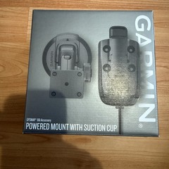 Garmin Powered Mount with Suction Cup t/GPSMAP 66i, 66sr, 67, 67i – Black