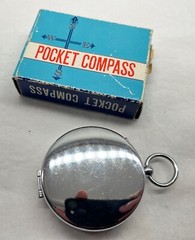 Vint 1960s Made in Japan Liquid Filled Pocket Compass w/ Box – Not Working