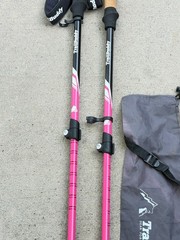 Set of Trail Buddy Trekking Poles 105-135CM Pink ..5D