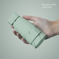 Easy to Use Sunscreen Umbrella with Robust Construction and Portability