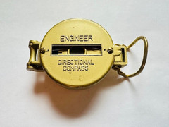 Engineer Directional Compass – Gold Toned Metal ( Needs TLC )