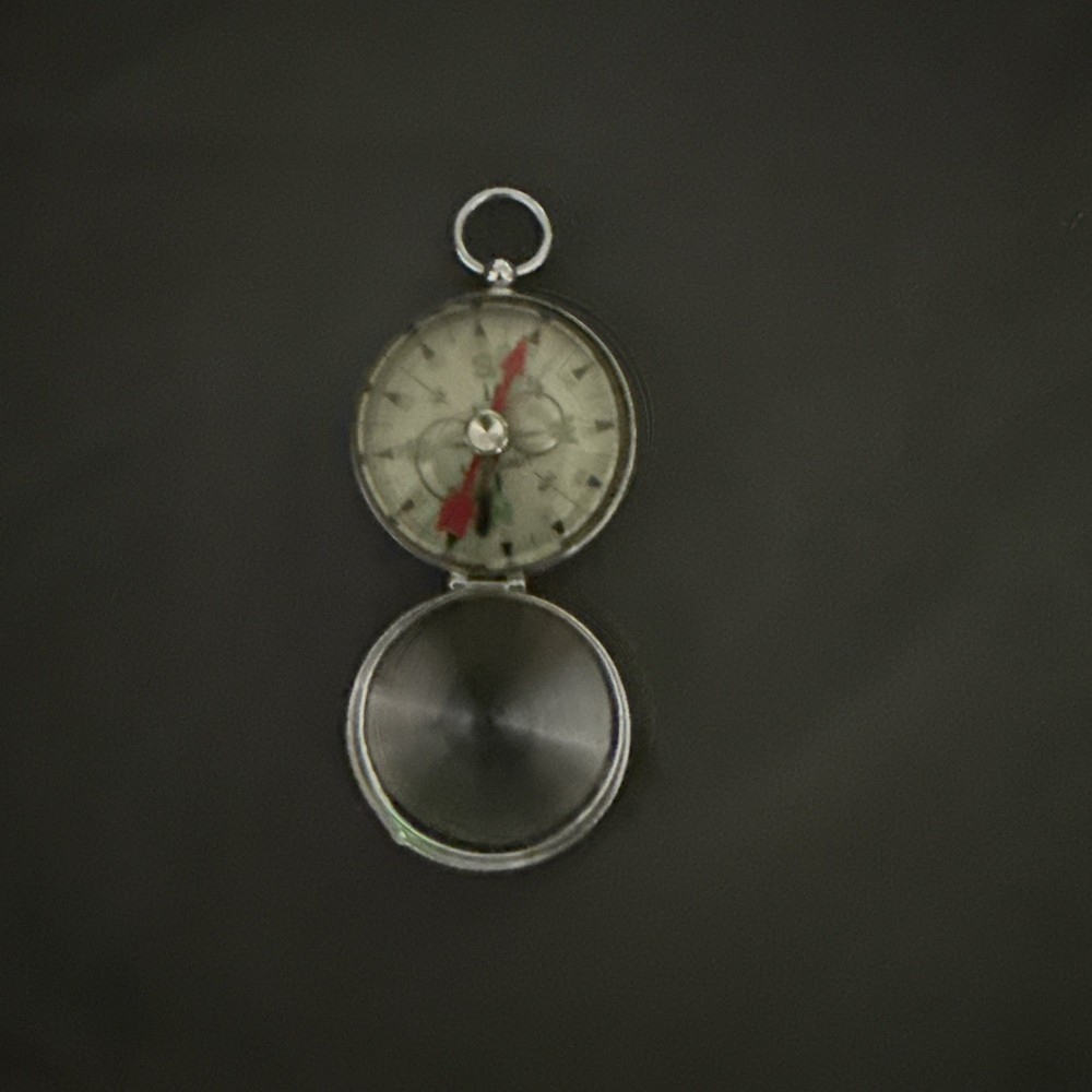 Vintage Liquid Filled Compass Pathfinder Precise Japan (Pre-Owned) Working!