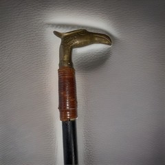VINTAGE BRASS EAGLE HEAD WALKING CANE HANDLE WITH WOODEN STICK 36” TALL