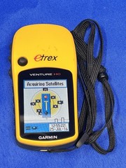 GARMIN eTrex Venture HC Yellow Handheld Satellite GPS Navigation Camping Hiking
