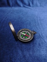 Pocket Compass For Orientation In Nature 4.2cm