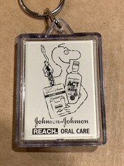 Vintage SporTemp THERMOMETER/COMPASS KeyRing/Zipper Pull Johnson & Johnson Ad