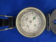 1960’s VINTAGE ENGINEER DIRECTIONAL COMPASS W/ BRASS HOOK