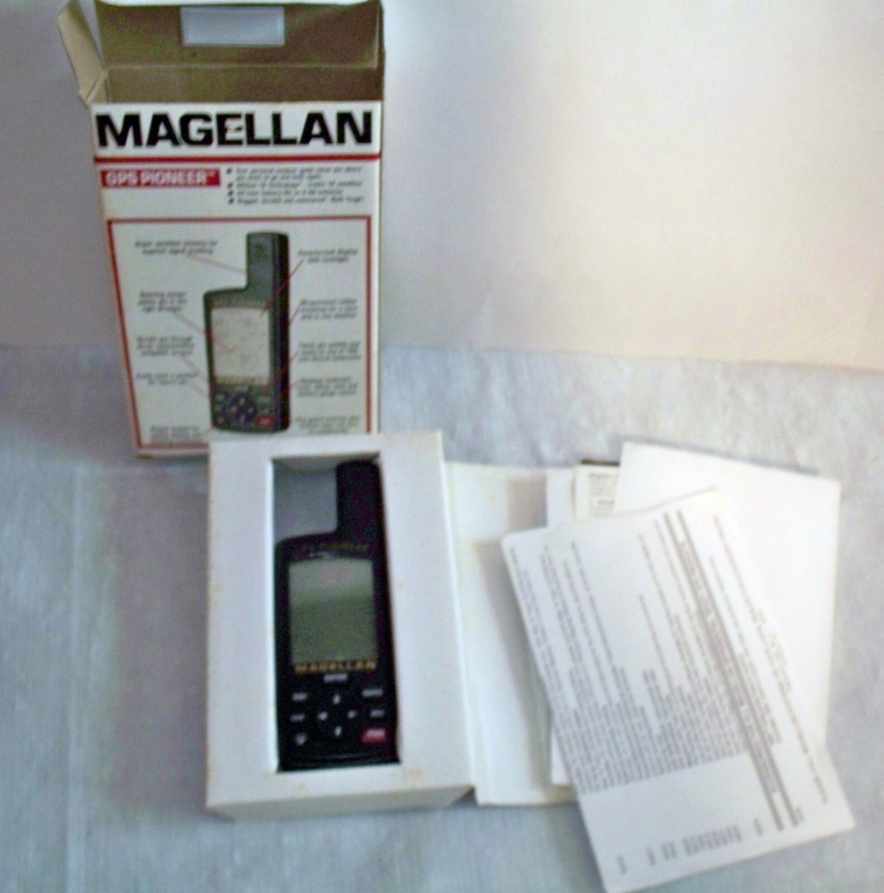 Magellan GPS Pioneer Satellite Navigator Model #63000 W/Box & Instruction Manual