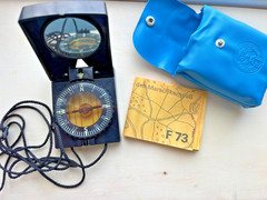 German Marsch Kompass F73 Freiberger Prazisionsmechanik Compass w/ Case & Manual
