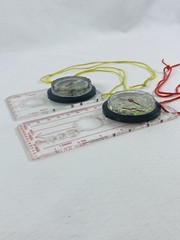 Two Vintage Map Hiking Backpacking Compass Sold for Parts/Repair – air bubble