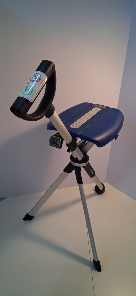 STEP2GOLD NEW-Open Box Ta-Da Chair Series 2 Trekking Hiking Pole Blue 34.2”