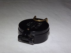 VINTAGE 1960-70S THE A LINE PLASTIC LENSATIC COMPASS IN BOX