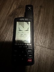 Magellan GPS 315 Handheld Navigator With Case – Powers On, Missing Screen Lines