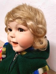 Oncrown Artist Doll 2003 83/777 Porcelain Collector Doll 38cm Original Outfit